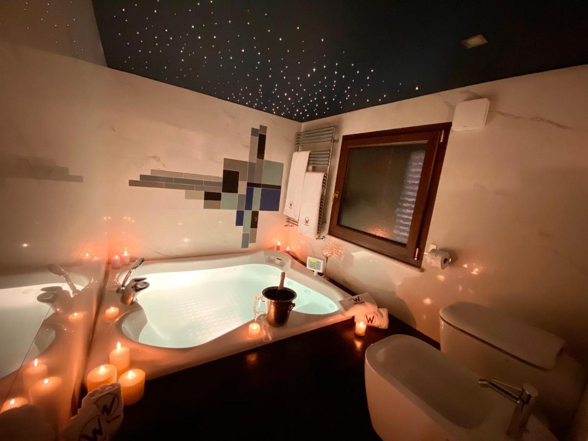Wood Luxury House Appartement Pescara Buitenkant foto