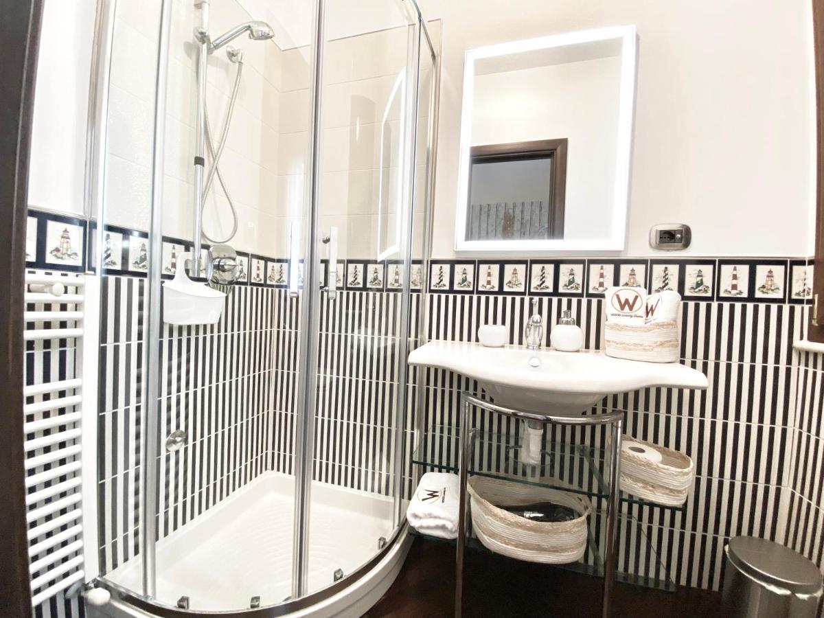 Wood Luxury House Appartement Pescara Buitenkant foto