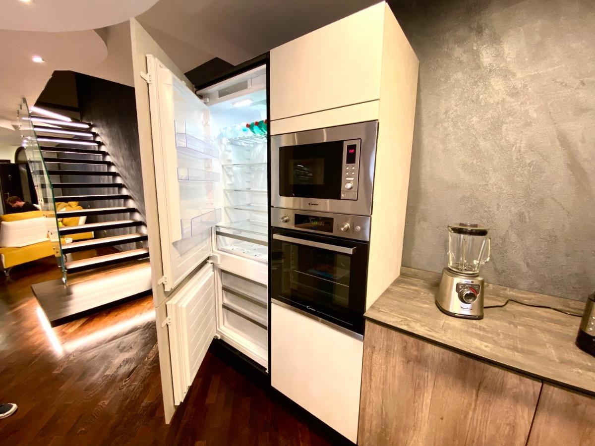 Wood Luxury House Appartement Pescara Buitenkant foto