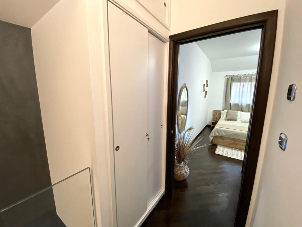Wood Luxury House Appartement Pescara Buitenkant foto