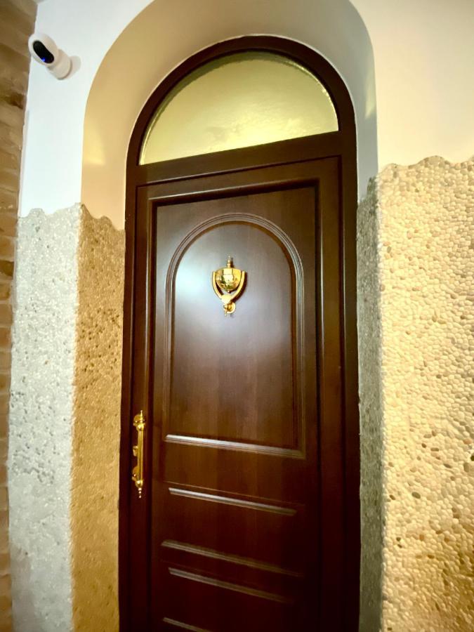 Wood Luxury House Appartement Pescara Buitenkant foto